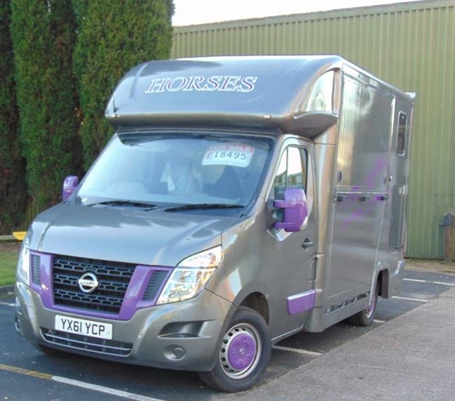 3.5 Tonne Horsebox